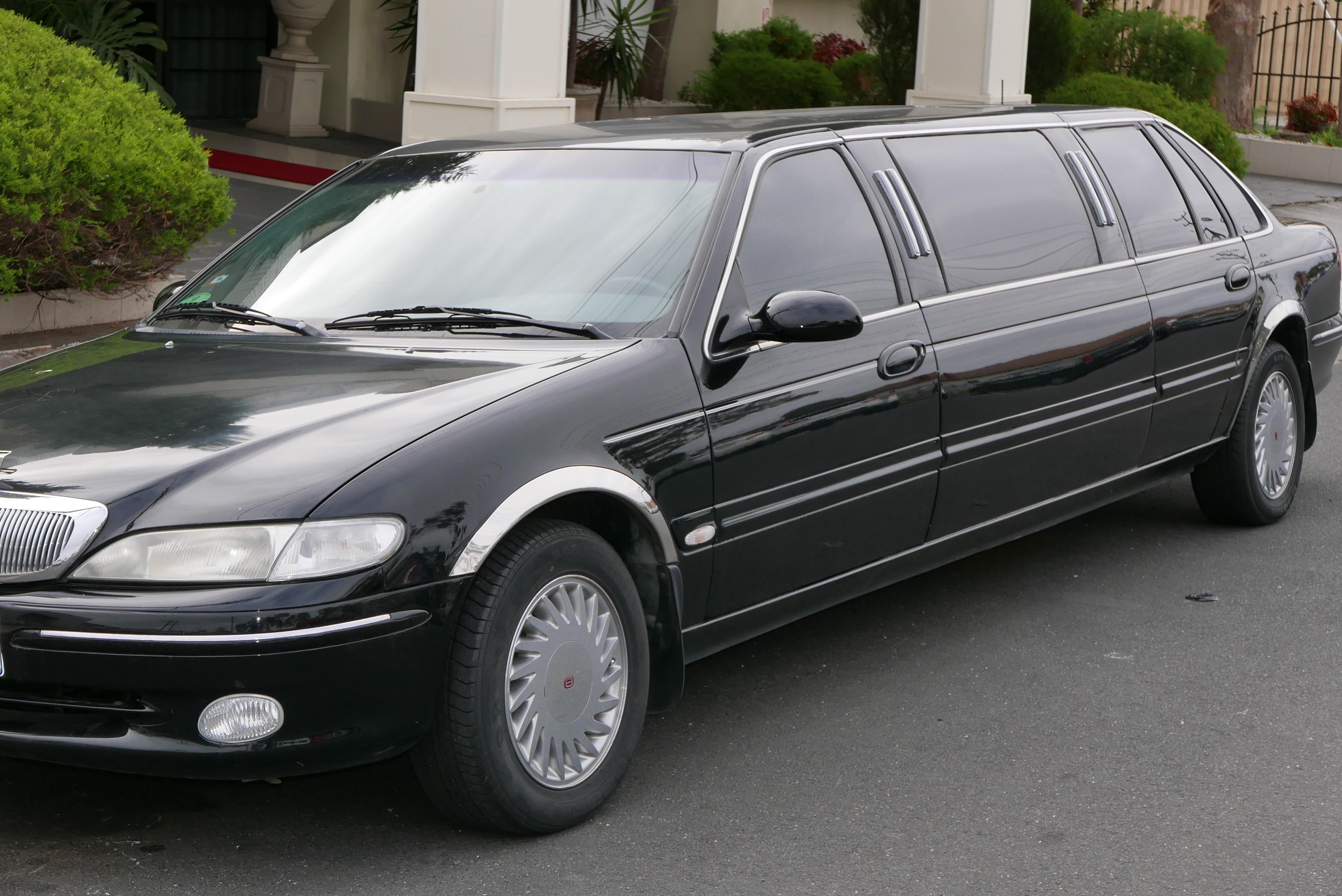 black limo